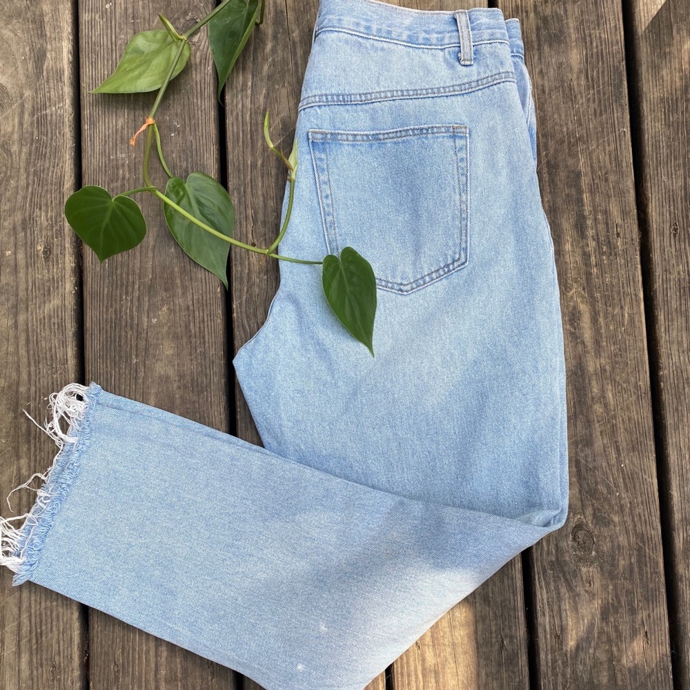 Twelve by Ontwelfth High Waisted Jeans 💙